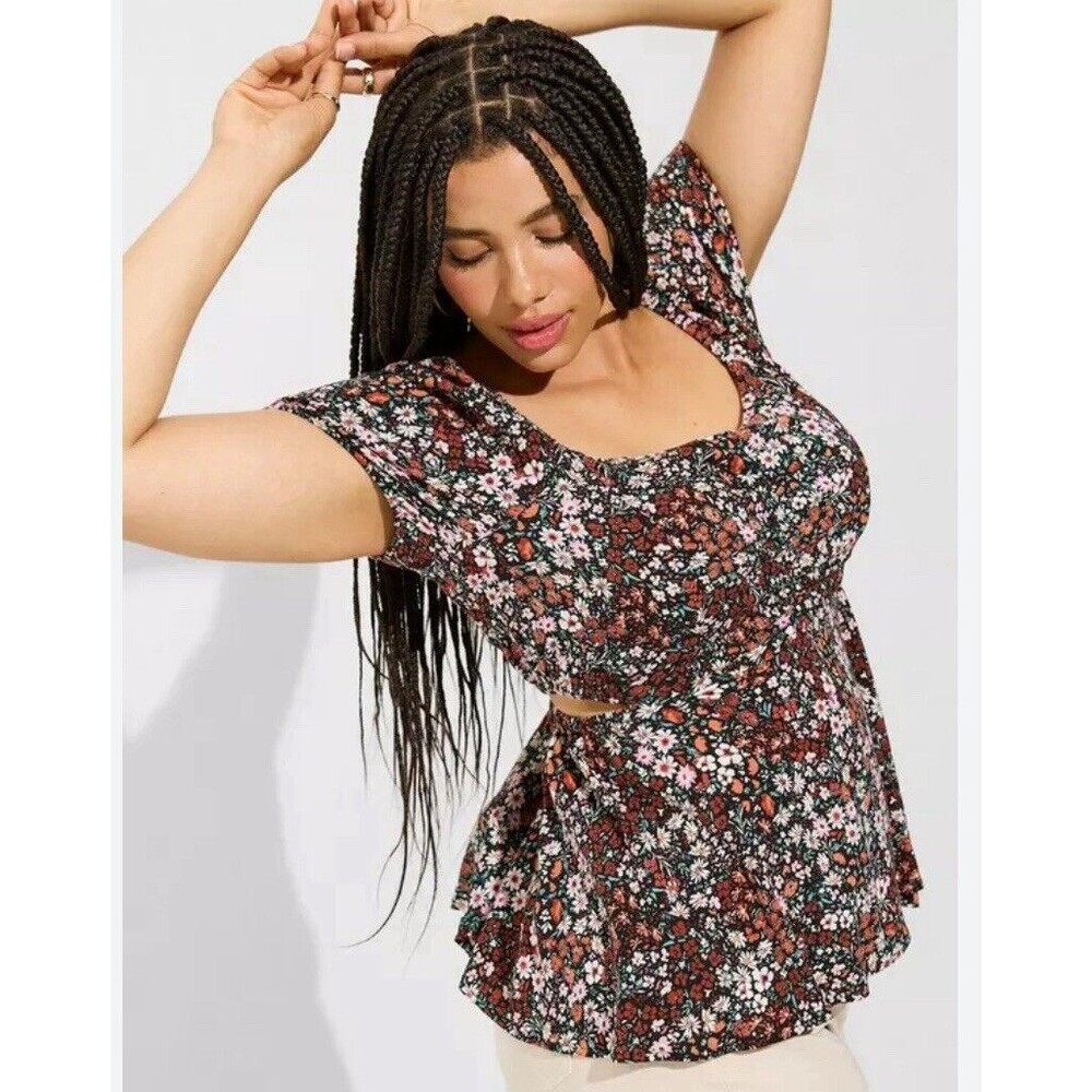 TORRID Blouse Floral Women’s Babydoll Top With Cutouts Size 3X Flutter Sleeve